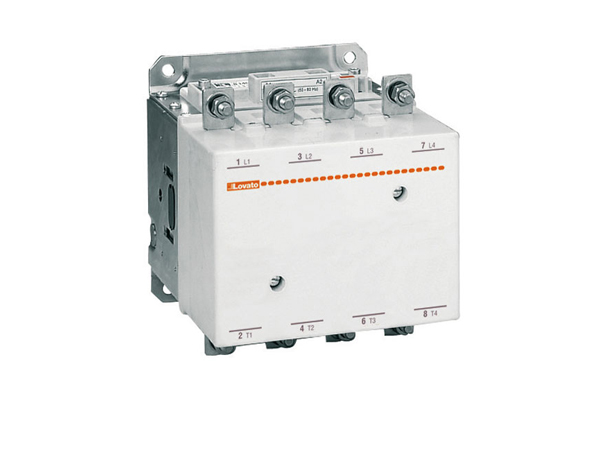 Contactori principali Lovato B115